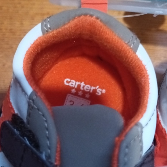 size 3-6 Carter's baby walkers. - Picture 5 of 8